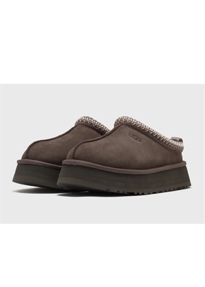 W Tazz shoe Molasses UGG